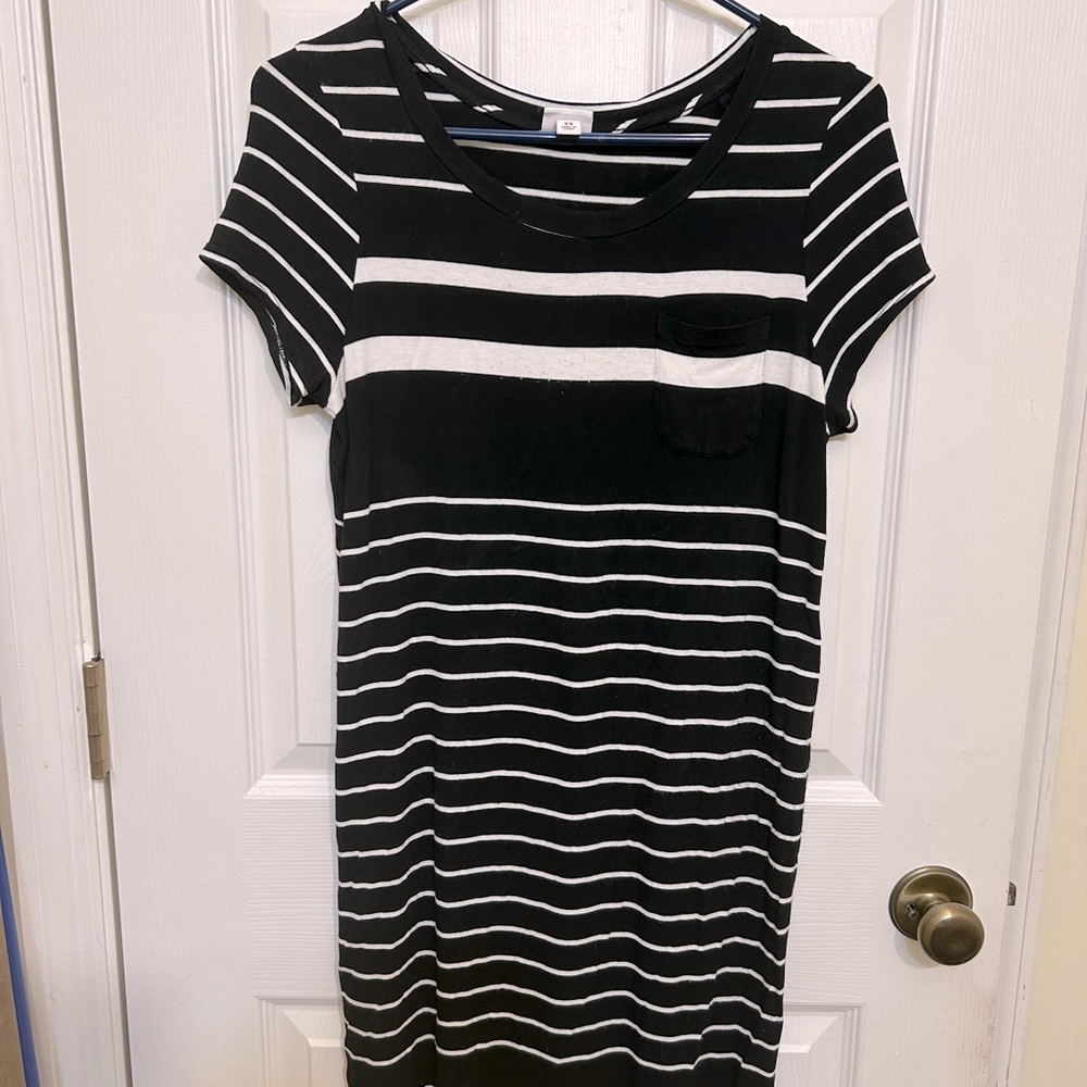 Black and white Dress ***read description